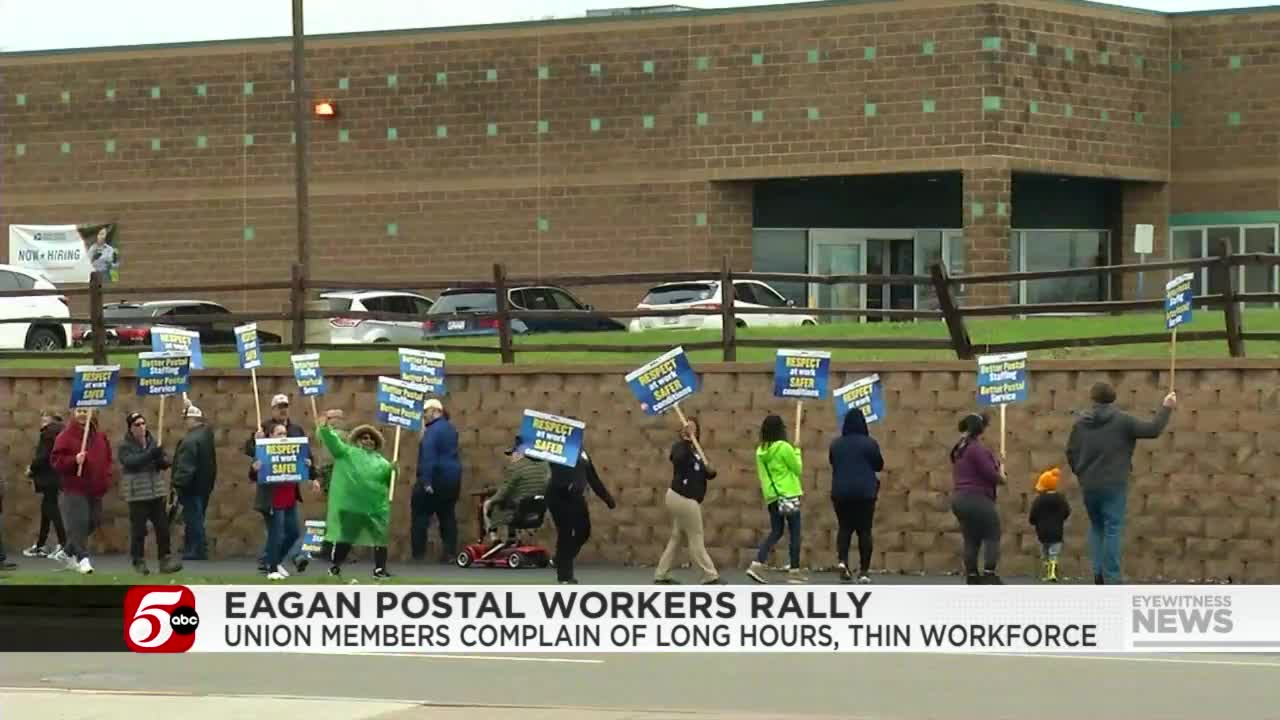 Postal Workers Walk Out